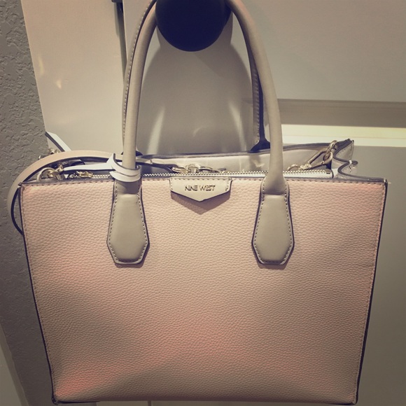 nine west maddol tote